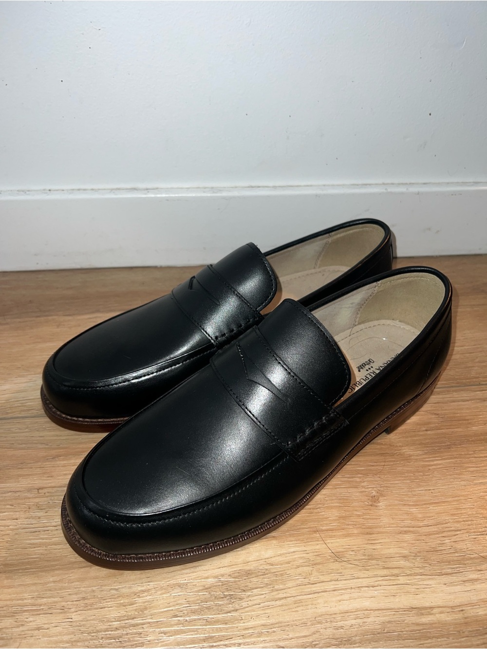 Banana Republic Black Leather Penny Loafers for Men